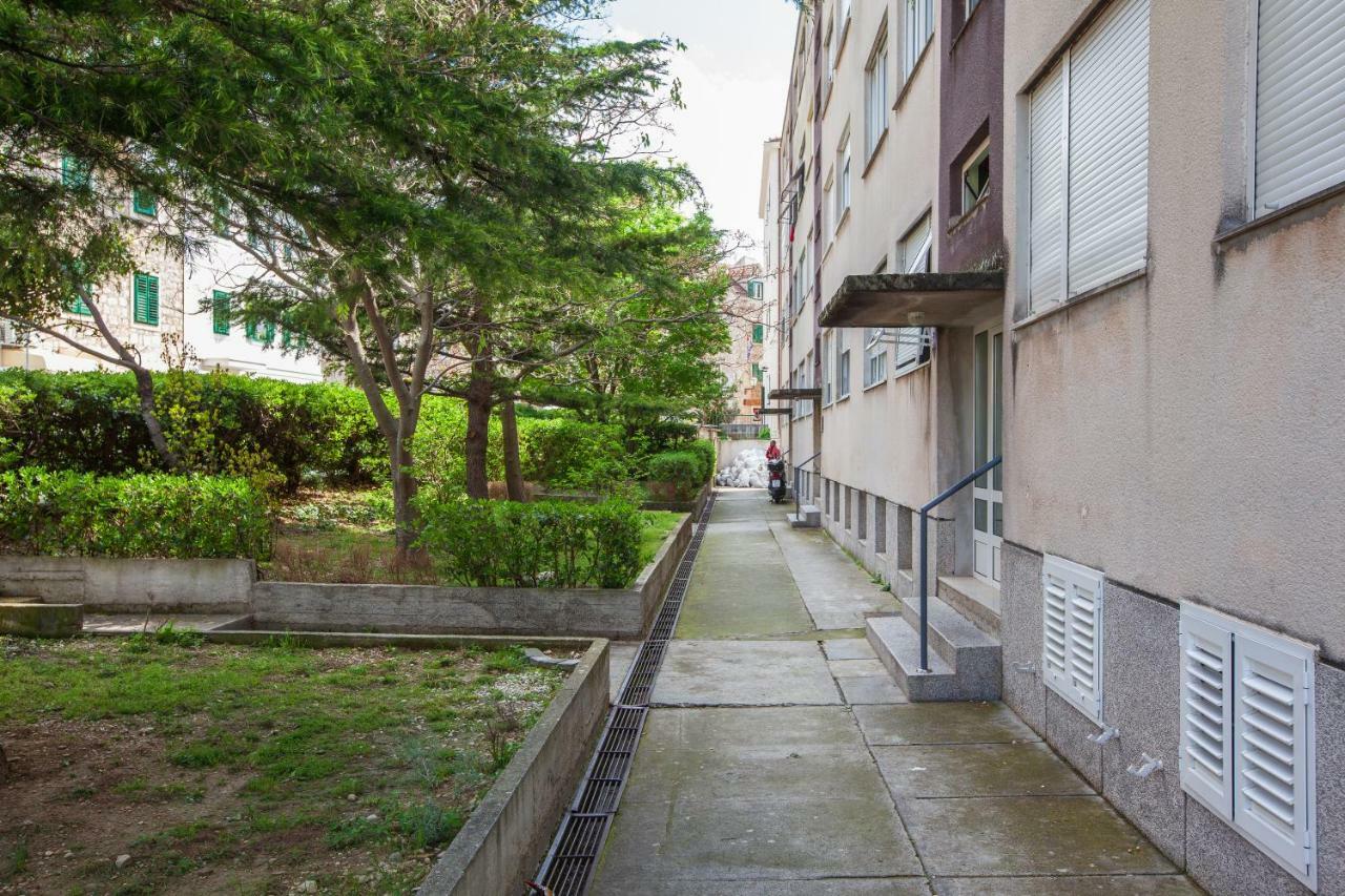 Apartment Gabriella Makarska Exterior photo